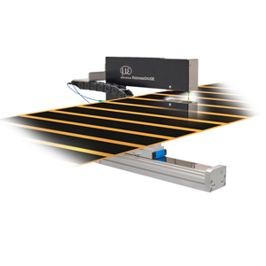 thicknessGAUGE med kompakta C-ramar för elektrodfolie Mätsystem för batteriproduktion